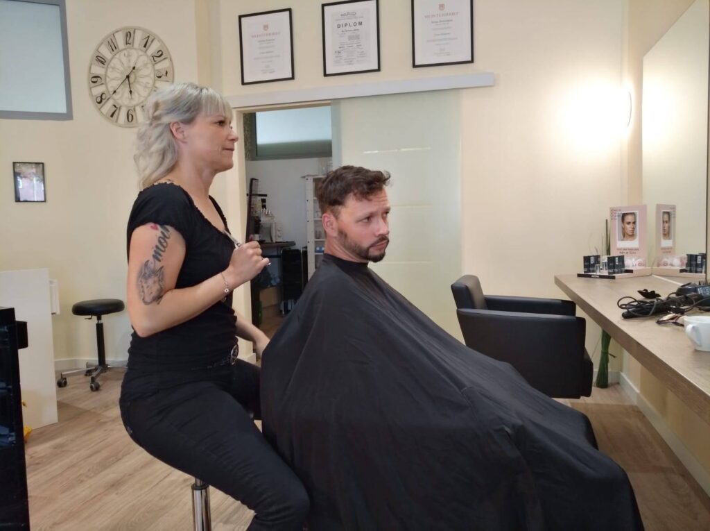 61657015 10158502853849689 2224301109478948864 n